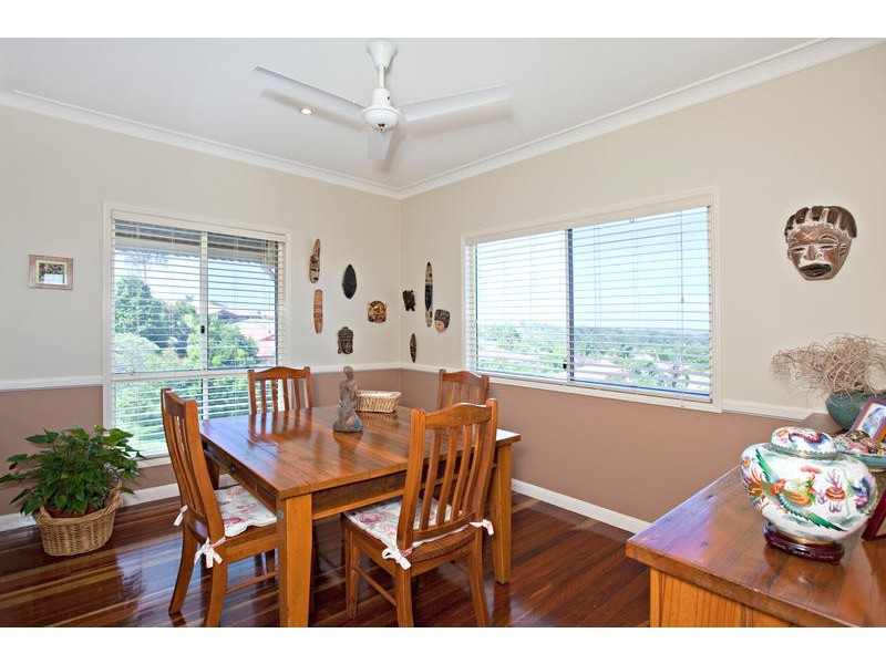 7 Sonora Court, Eatons Hill QLD 4037