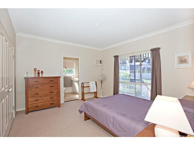 7 Sonora Court, Eatons Hill QLD 4037