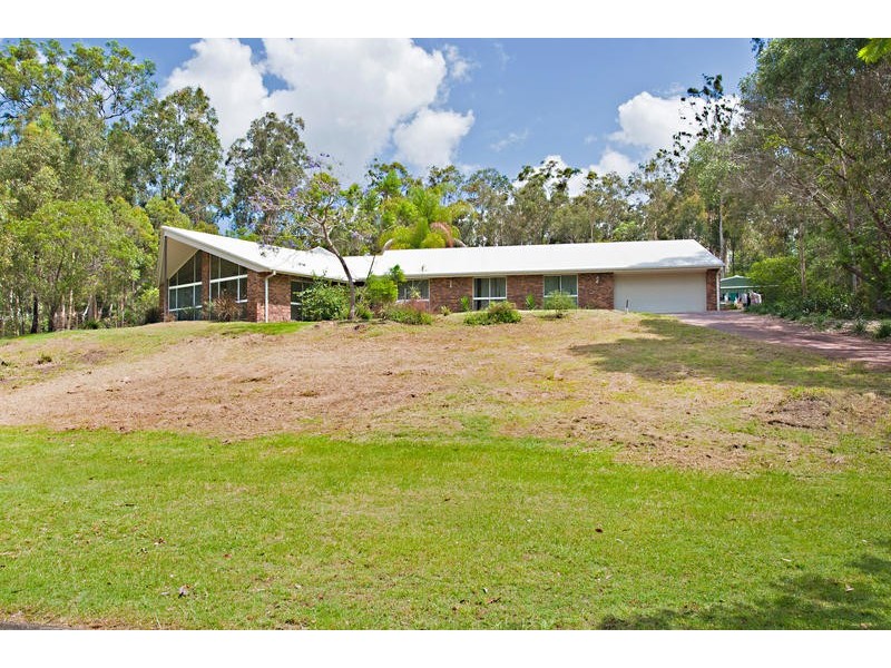 52 Gardonia Place, Albany Creek QLD 4035