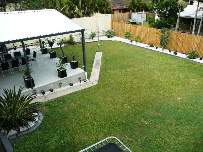 21 Strathford Avenue, Albany Creek QLD 4035