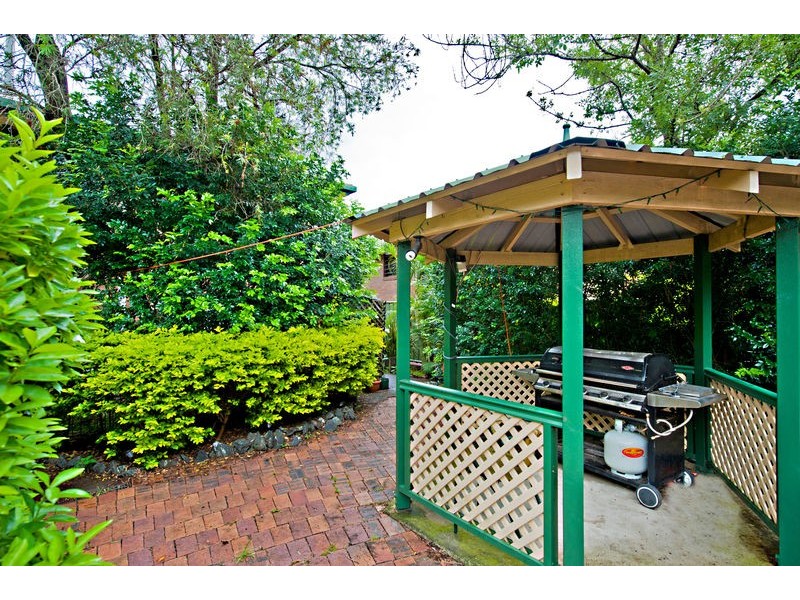 6 Strathford Avenue, Albany Creek QLD 4035