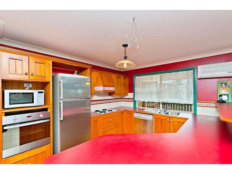 21 Sunblest Court, Eatons Hill QLD 4037