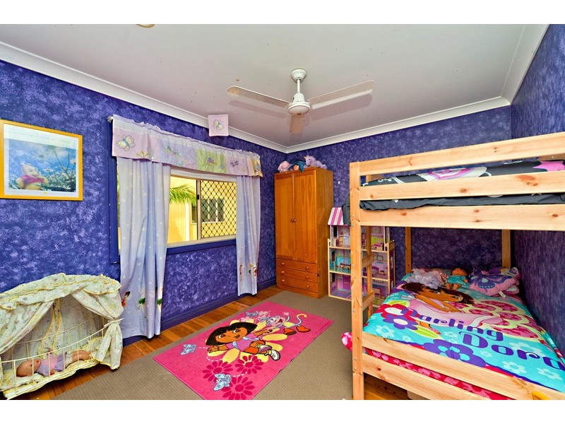 21 Sunblest Court, Eatons Hill QLD 4037