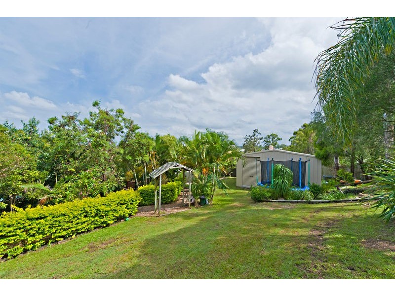 21 Sunblest Court, Eatons Hill QLD 4037