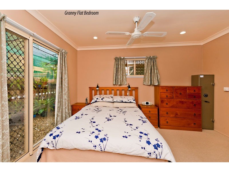 21 Sunblest Court, Eatons Hill QLD 4037