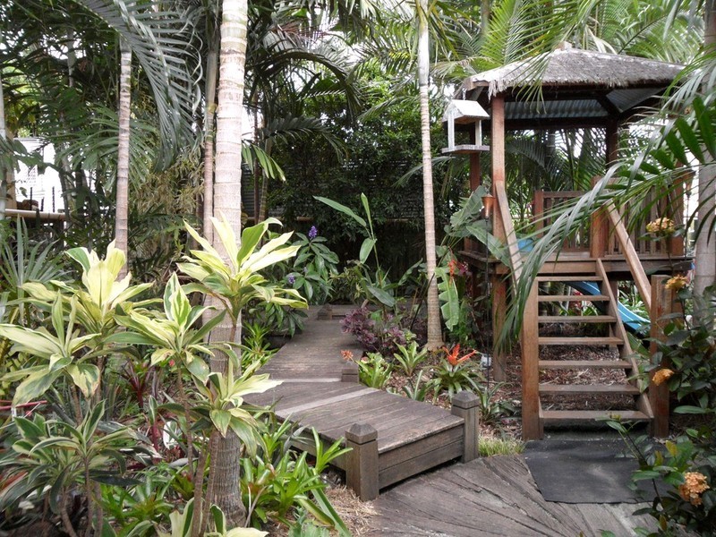 12 Pegasus Avenue, Eatons Hill QLD 4037