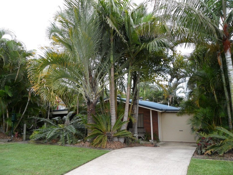 12 Pegasus Avenue, Eatons Hill QLD 4037