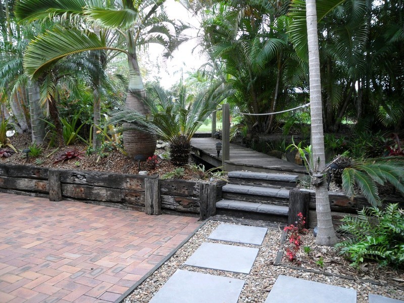 12 Pegasus Avenue, Eatons Hill QLD 4037