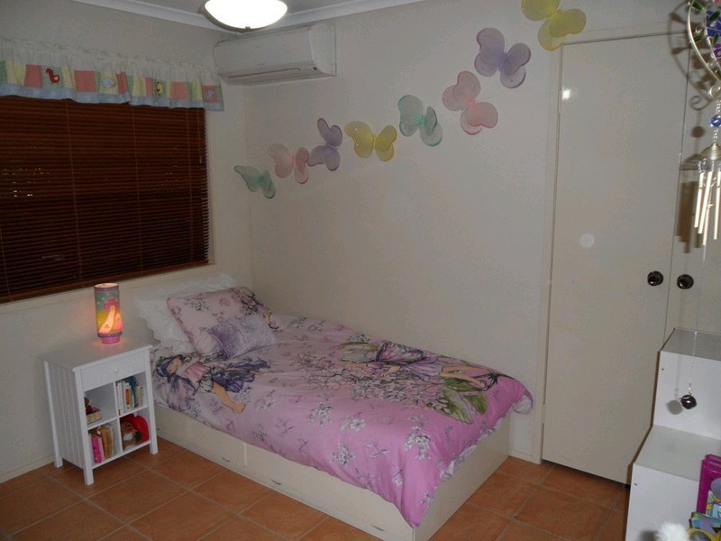 12 Pegasus Avenue, Eatons Hill QLD 4037