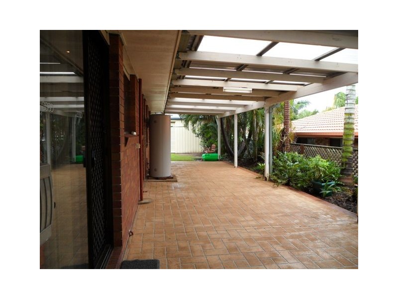 12 Pegasus Avenue, Eatons Hill QLD 4037