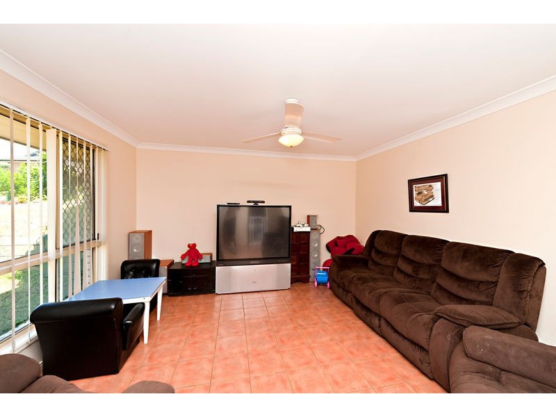 12 Tenzing Court, Warner QLD 4500