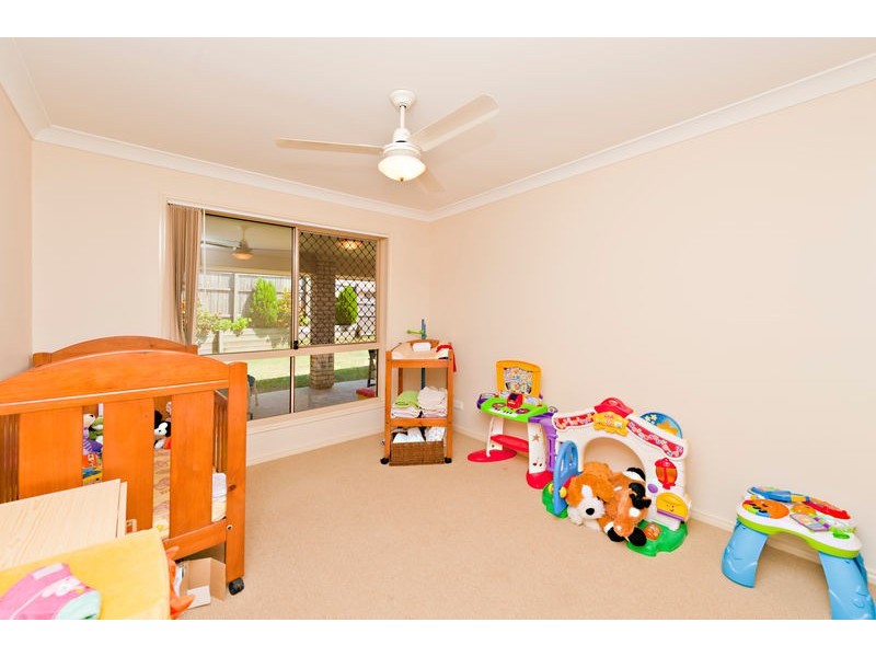 12 Tenzing Court, Warner QLD 4500