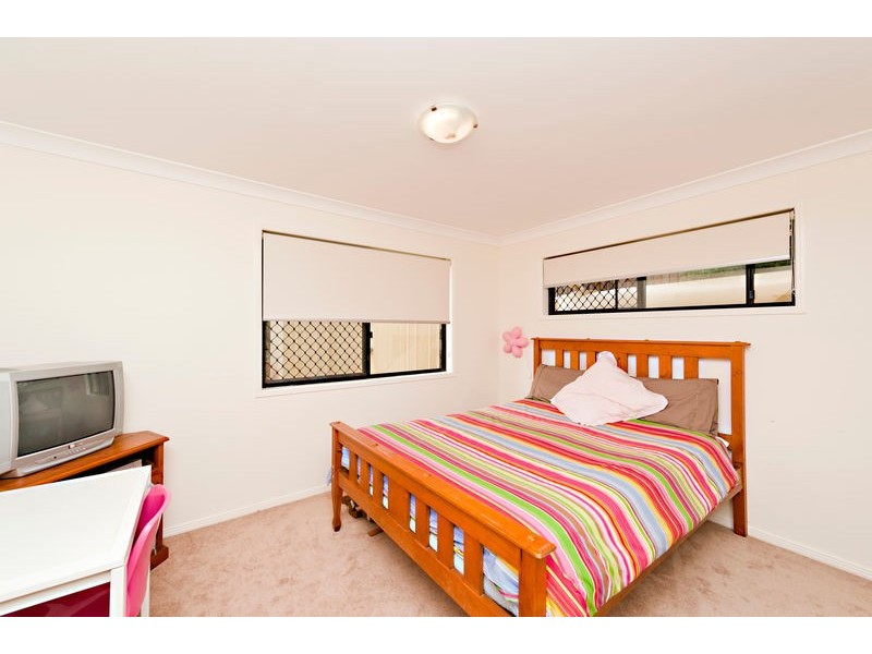 16 Rothschild Street, Eatons Hill QLD 4037