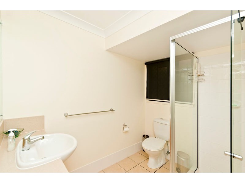 16 Rothschild Street, Eatons Hill QLD 4037