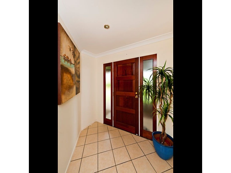 16 Rothschild Street, Eatons Hill QLD 4037