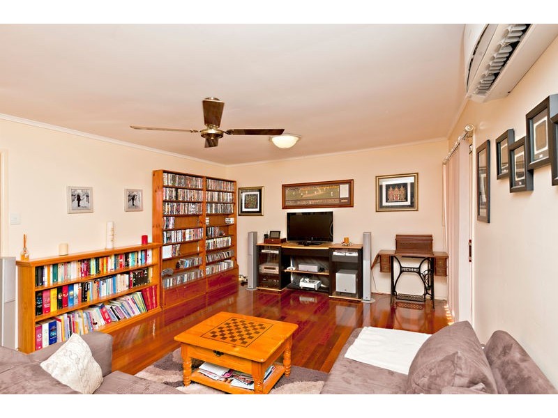 14 Leitchs Road, Albany Creek QLD 4035