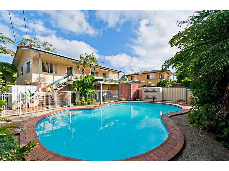 14 Leitchs Road, Albany Creek QLD 4035