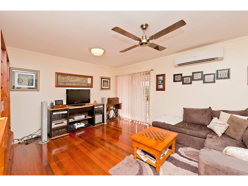 14 Leitchs Road, Albany Creek QLD 4035