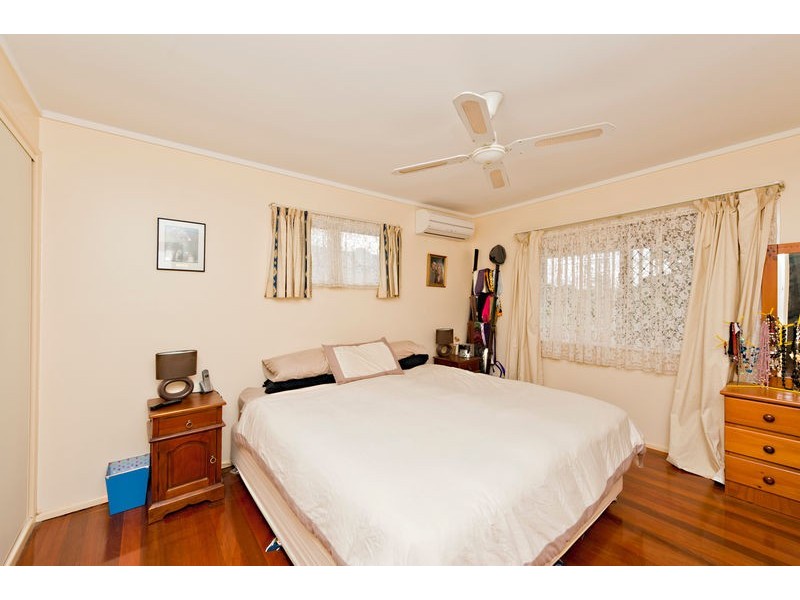 14 Leitchs Road, Albany Creek QLD 4035