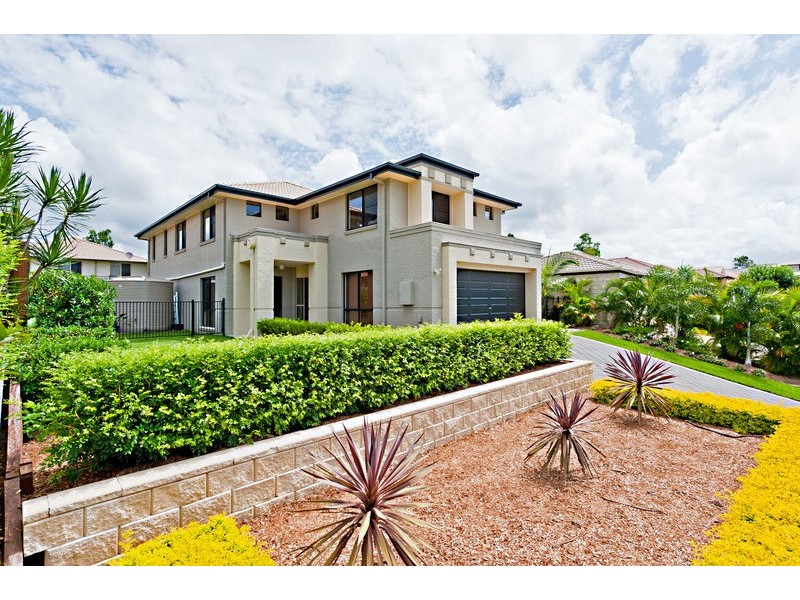 18 Avondale Road, Warner QLD 4500