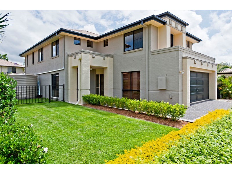 18 Avondale Road, Warner QLD 4500