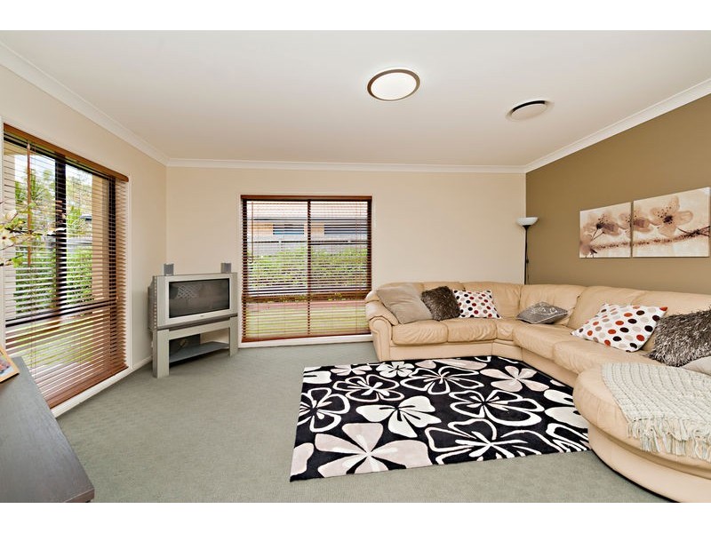 18 Avondale Road, Warner QLD 4500