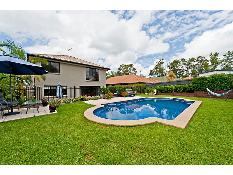 18 Avondale Road, Warner QLD 4500