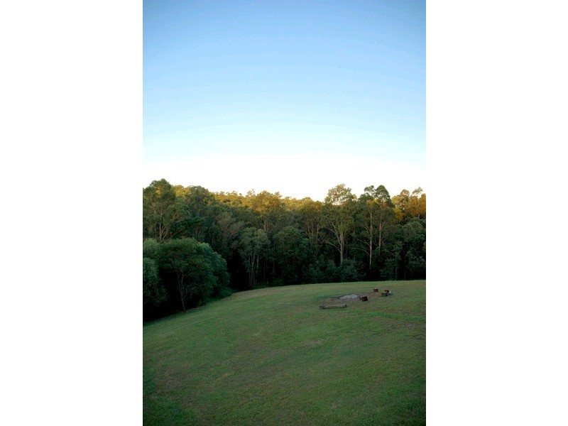 20 Forest Road, Cashmere QLD 4500