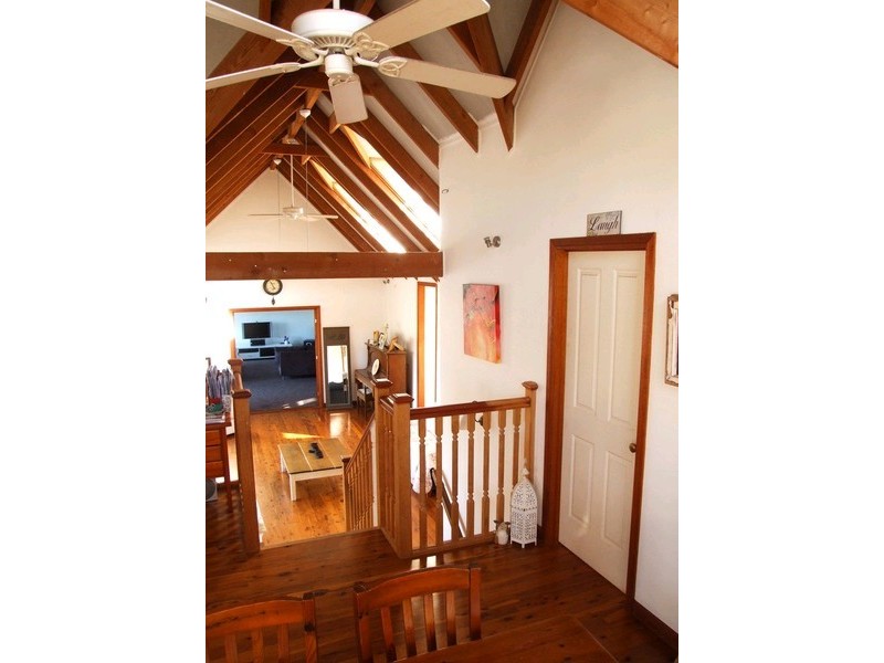 20 Forest Road, Cashmere QLD 4500