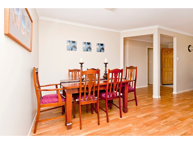 16 Gumview Street, Albany Creek QLD 4035