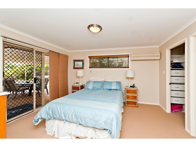 16 Gumview Street, Albany Creek QLD 4035