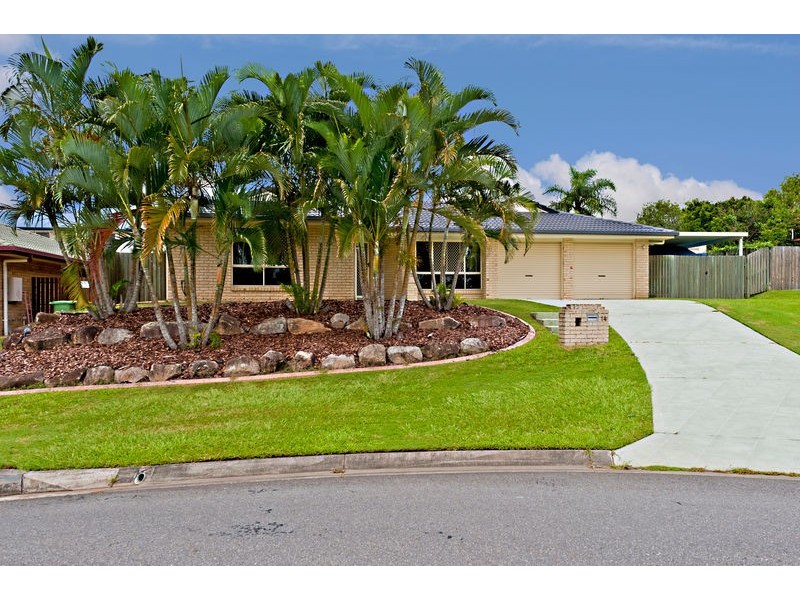 14 Gumview Street, Albany Creek QLD 4035