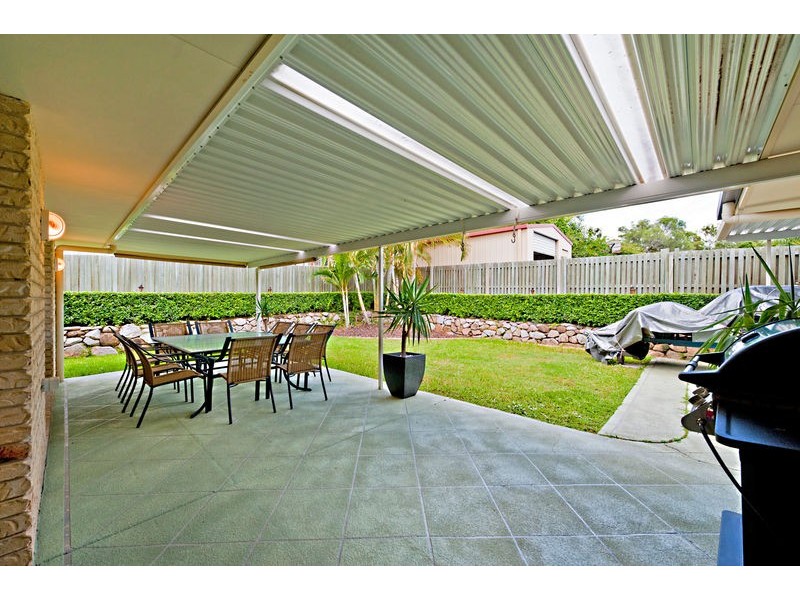 14 Gumview Street, Albany Creek QLD 4035