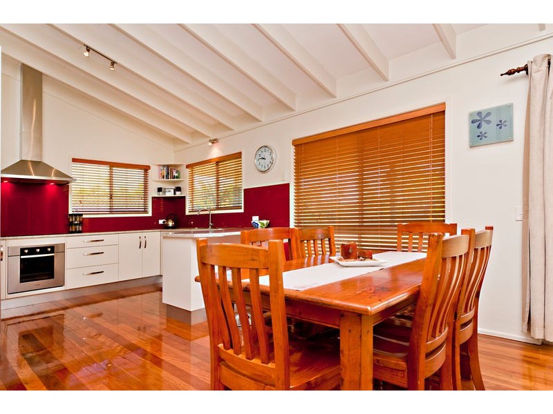 45 Folkstone Avenue, Albany Creek QLD 4035