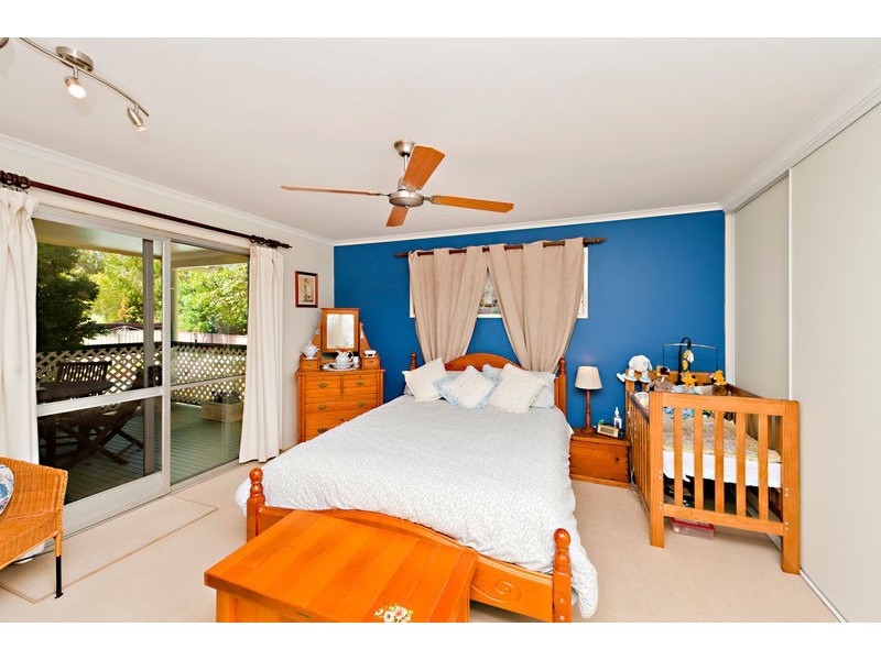 45 Folkstone Avenue, Albany Creek QLD 4035