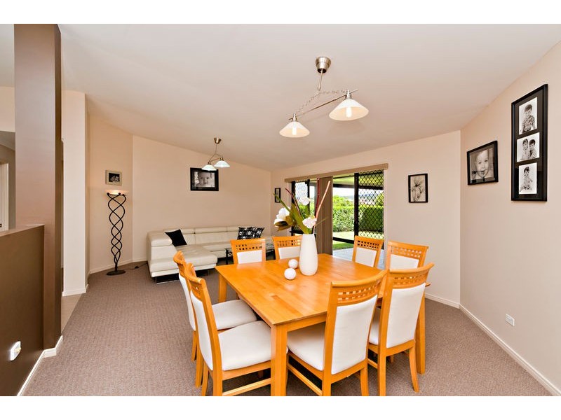 2 Morinda Court, Warner QLD 4500