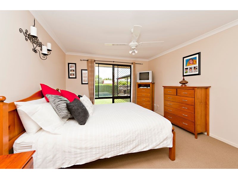 2 Morinda Court, Warner QLD 4500