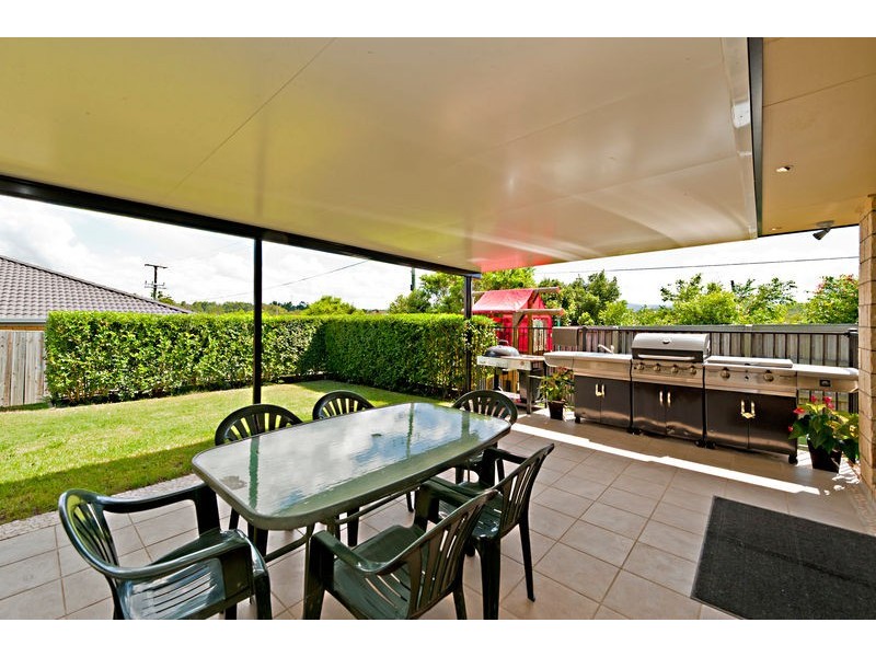 2 Morinda Court, Warner QLD 4500