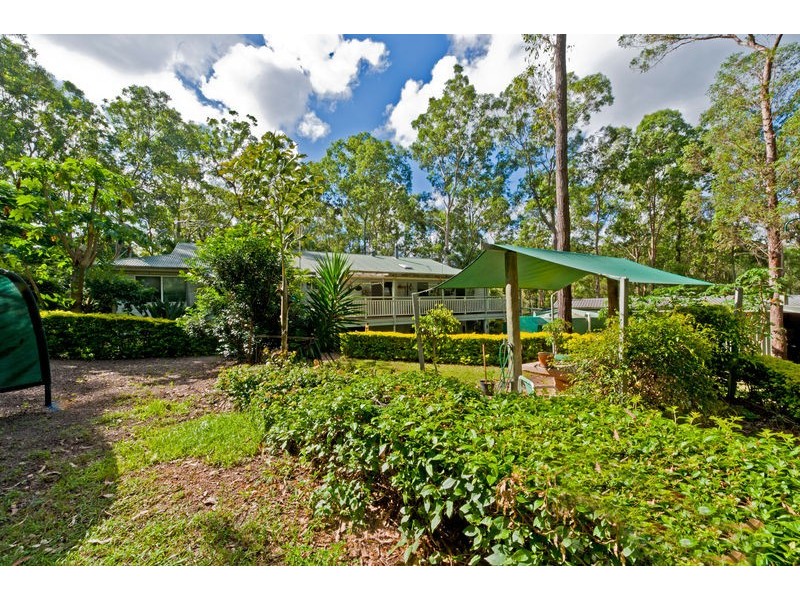 15 Harrier Place, Warner QLD 4500