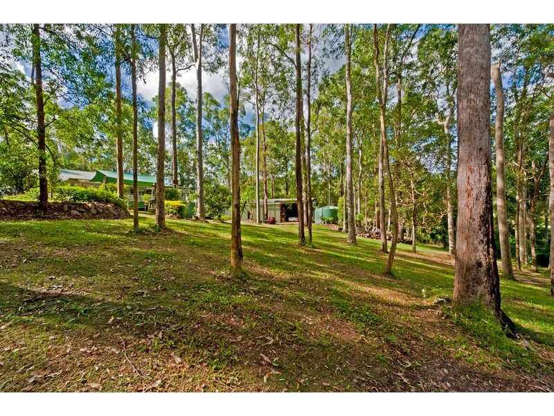 15 Harrier Place, Warner QLD 4500