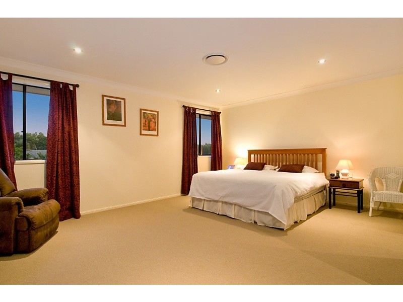 23 Montclare Court, Cashmere QLD 4500