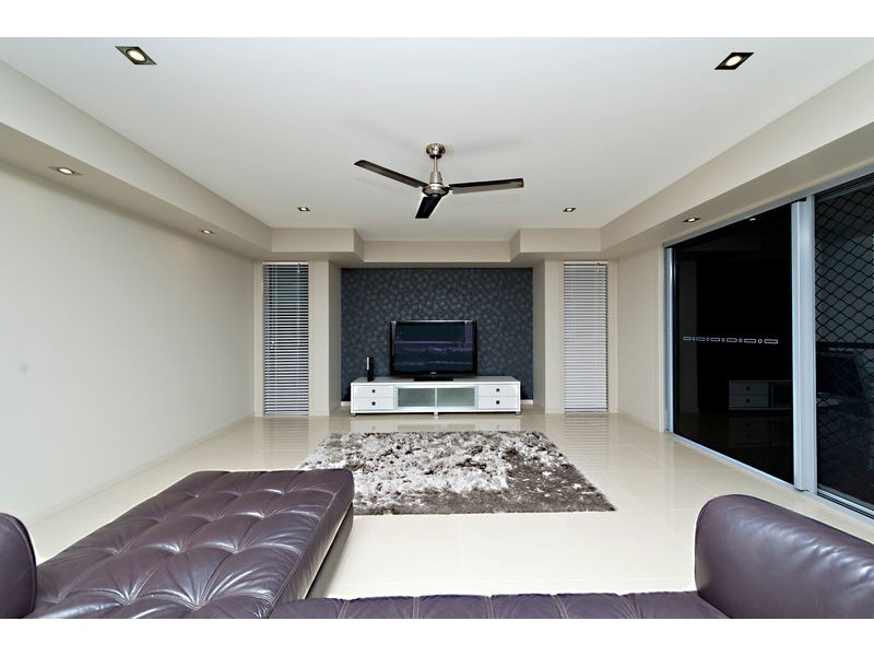 50 Ballyalla Crescent, Warner QLD 4500