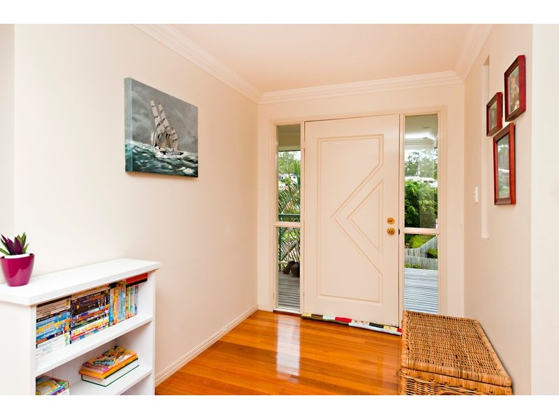 4 Rothschild Street, Eatons Hill QLD 4037