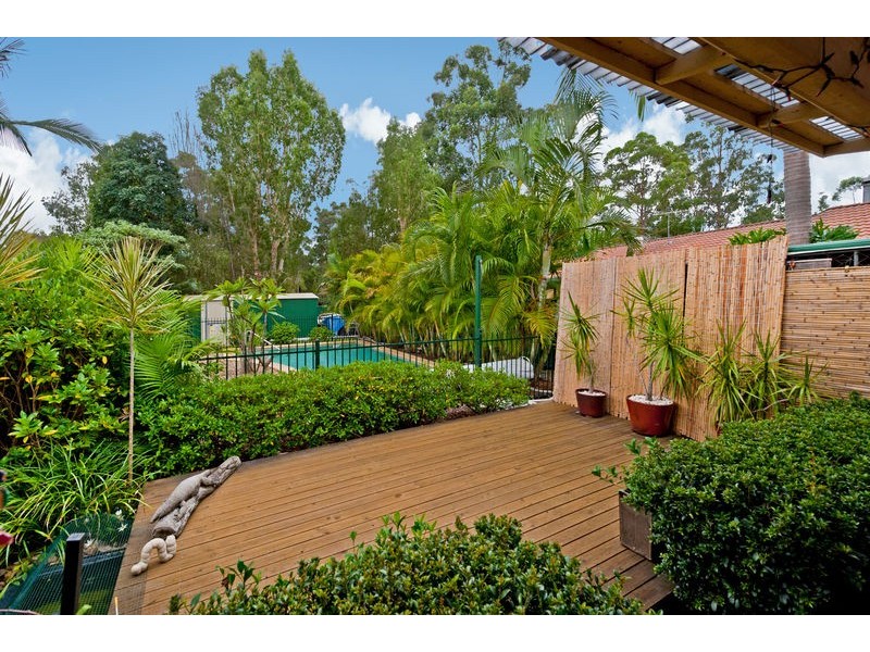 18 Saraband Drive, Eatons Hill QLD 4037