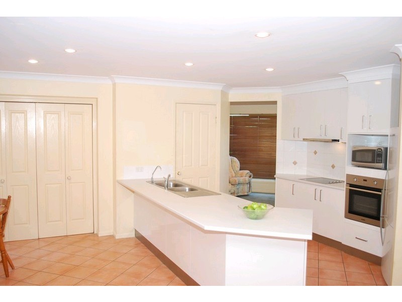 34 Boondooma Circuit, Albany Creek QLD 4035