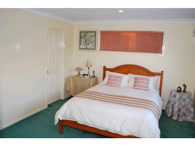 34 Boondooma Circuit, Albany Creek QLD 4035