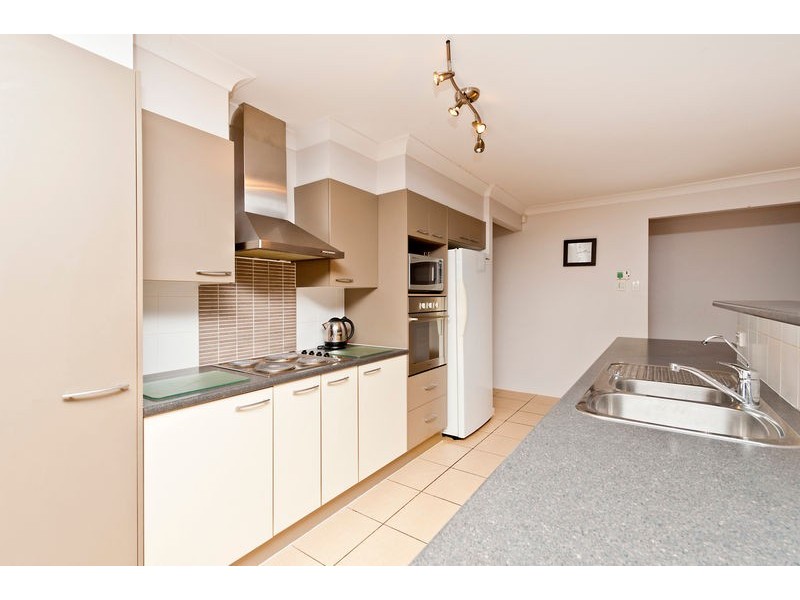 42 Tosca Street, Cashmere QLD 4500