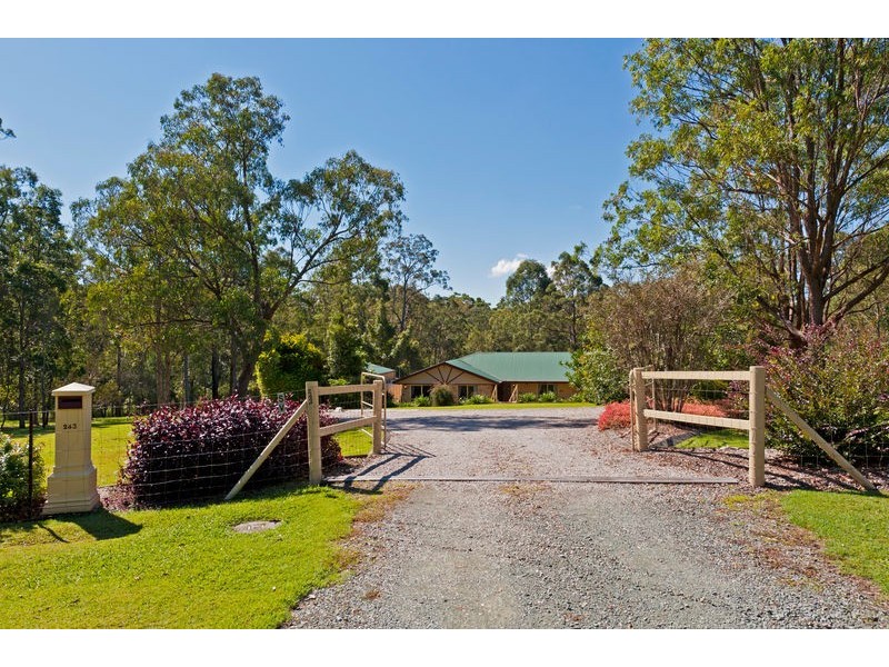 243 Church Road, Eatons Hill QLD 4037
