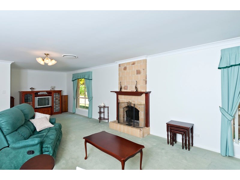 243 Church Road, Eatons Hill QLD 4037