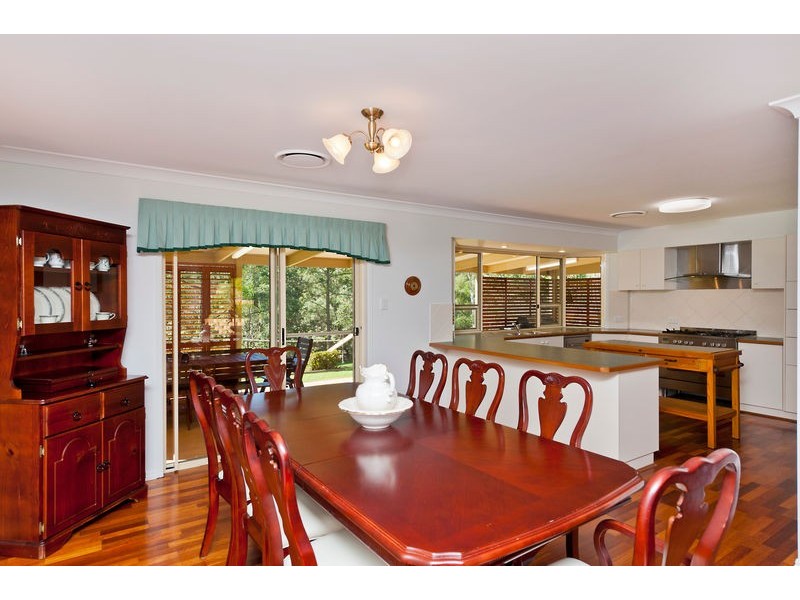 243 Church Road, Eatons Hill QLD 4037